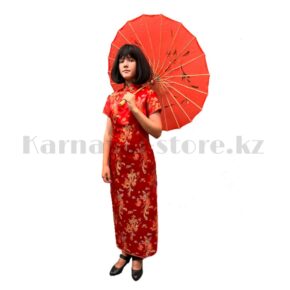 Китайское национальное платье красного цвета